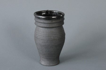 Pohár 36, Brno 14. století, objem cca 5 dcl, cena 350 Kč