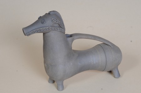 Akvamanile 3, Starý Plumlov, výška cca 15 cm, 1050 Kč